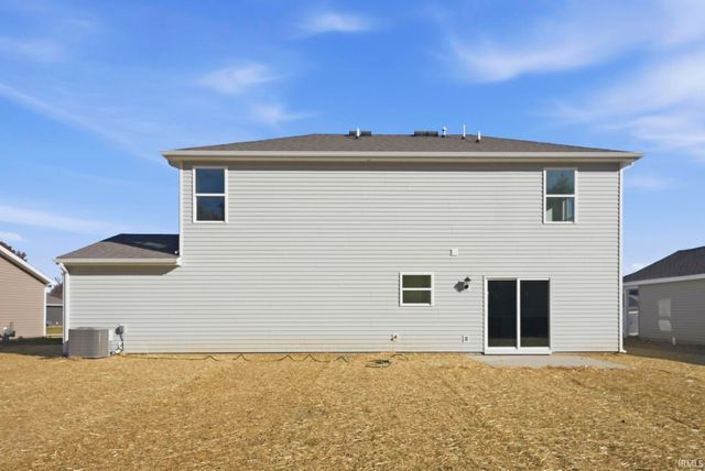 5040 Beechmont Lane, New Haven, IN 46774