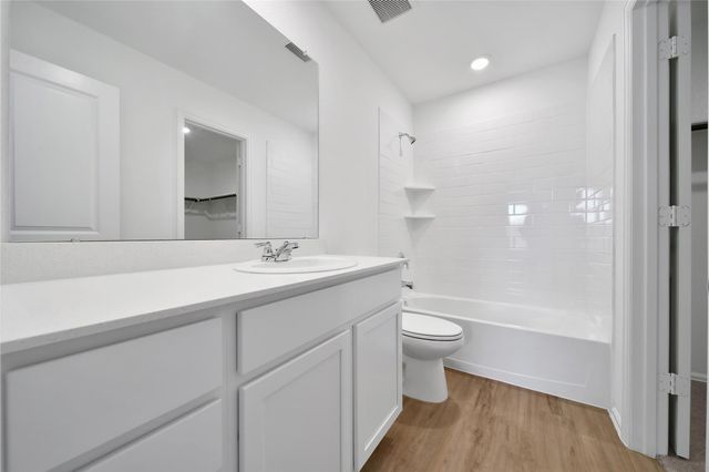 17715 Grove Hill Drive, Hockley, TX 77447