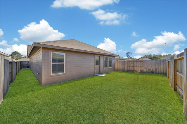 17715 Grove Hill Drive, Hockley, TX 77447