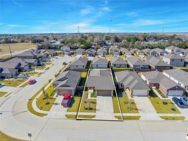 17715 Grove Hill Drive, Hockley, TX 77447