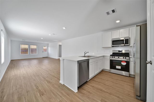 17715 Grove Hill Drive, Hockley, TX 77447