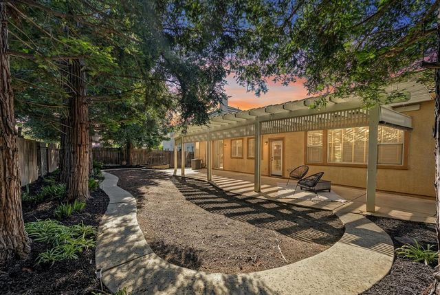 7209 Danberg Way, Elk Grove, CA 95757