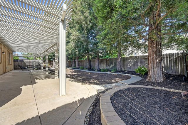 7209 Danberg Way, Elk Grove, CA 95757