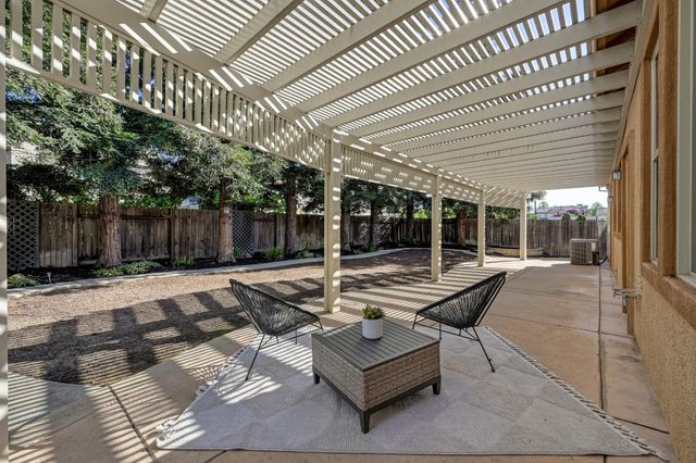 7209 Danberg Way, Elk Grove, CA 95757