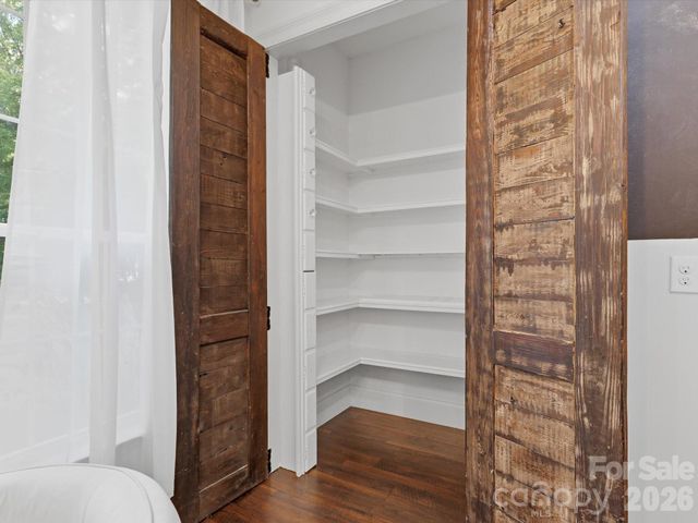 9831 Minnie Lemmond Lane, Charlotte, NC 28227