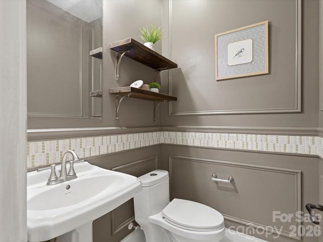 9831 Minnie Lemmond Lane, Charlotte, NC 28227