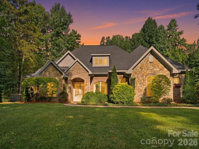 9831 Minnie Lemmond Lane, Charlotte, NC 28227