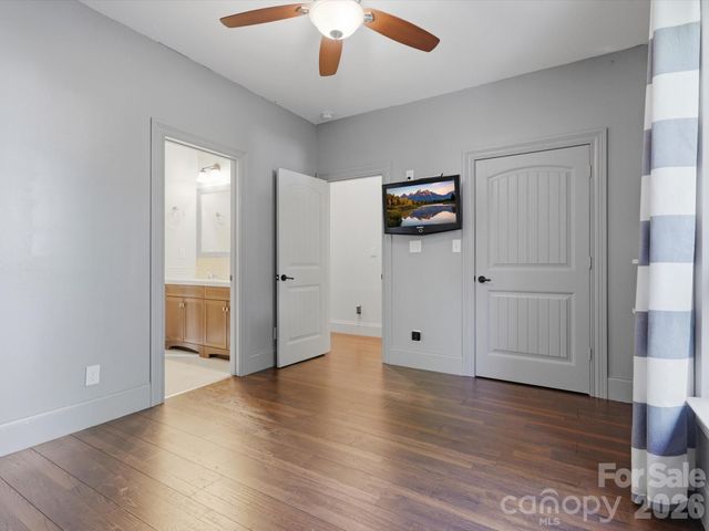 9831 Minnie Lemmond Lane, Charlotte, NC 28227