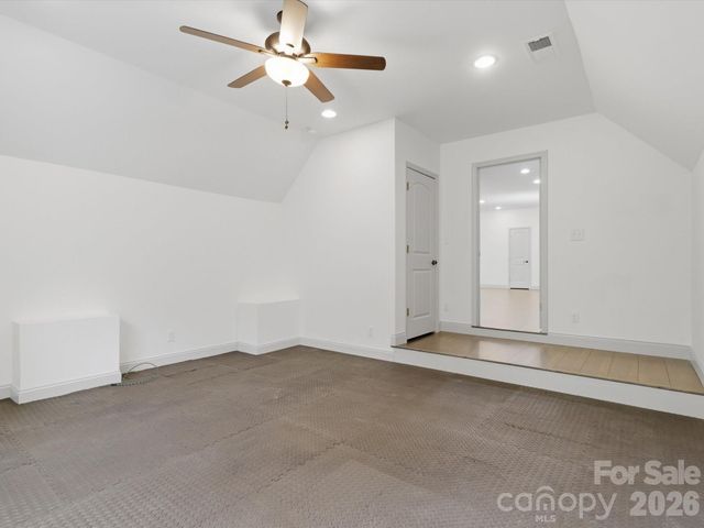 9831 Minnie Lemmond Lane, Charlotte, NC 28227