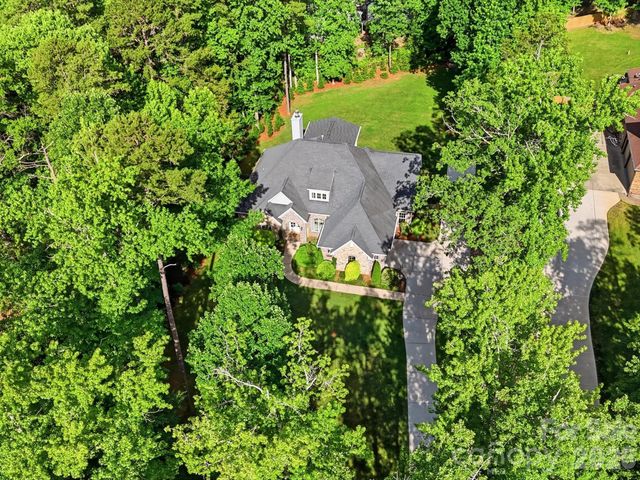 9831 Minnie Lemmond Lane, Charlotte, NC 28227