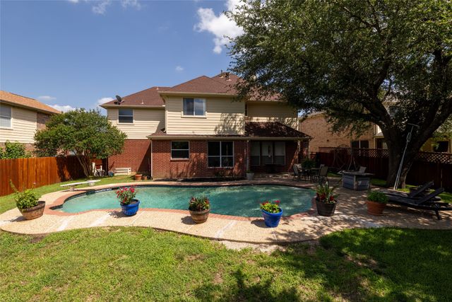 5732 Chelmsford Trail, Arlington, TX 76018