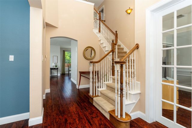 5732 Chelmsford Trail, Arlington, TX 76018