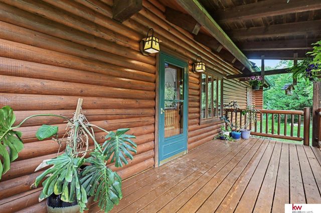 8306 S 235 Street, Gretna, NE 68028
