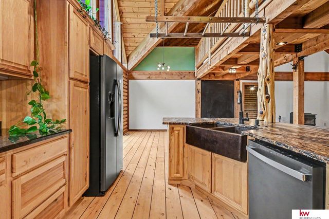 8306 S 235 Street, Gretna, NE 68028