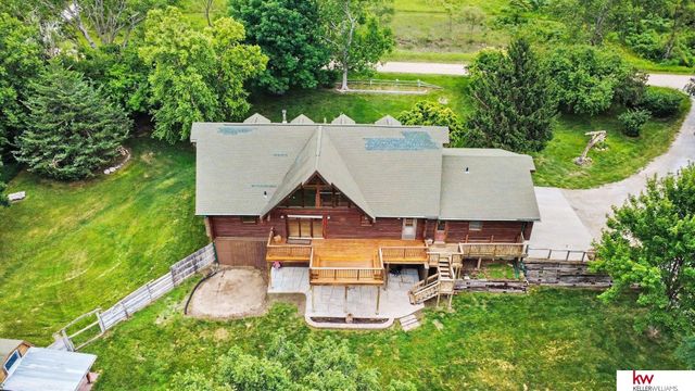 8306 S 235 Street, Gretna, NE 68028