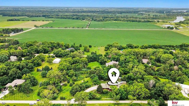 8306 S 235 Street, Gretna, NE 68028