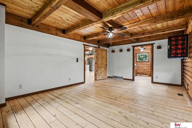 8306 S 235 Street, Gretna, NE 68028