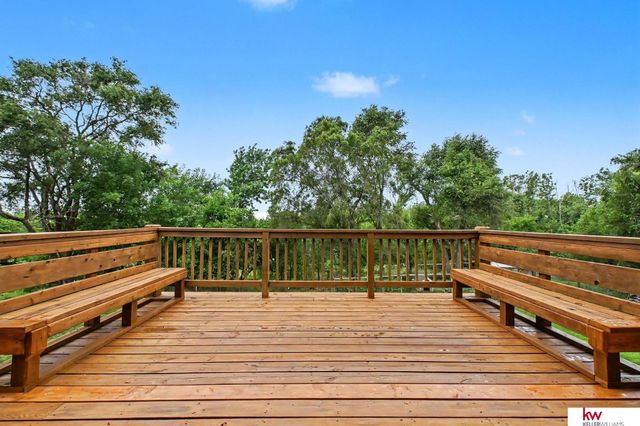 8306 S 235 Street, Gretna, NE 68028