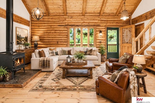 8306 S 235 Street, Gretna, NE 68028