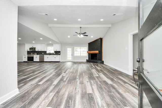 3009 Stacy Lane, Deer Park, TX 77536