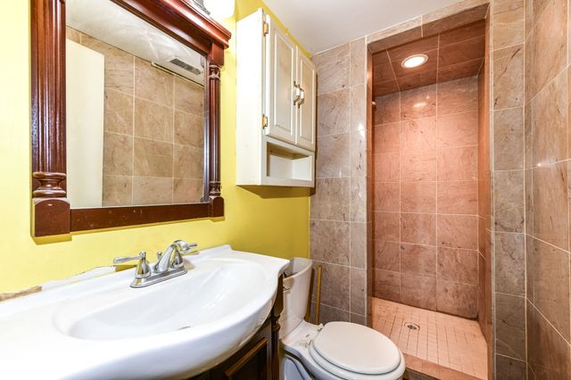 2614 Calbert Drive, Indianapolis, IN 46219