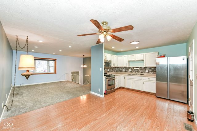 2614 Calbert Drive, Indianapolis, IN 46219