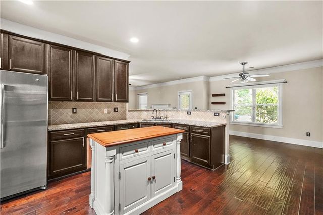 882 Nestling Drive, Lawrenceville, GA 30045