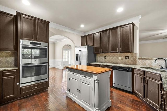 882 Nestling Drive, Lawrenceville, GA 30045