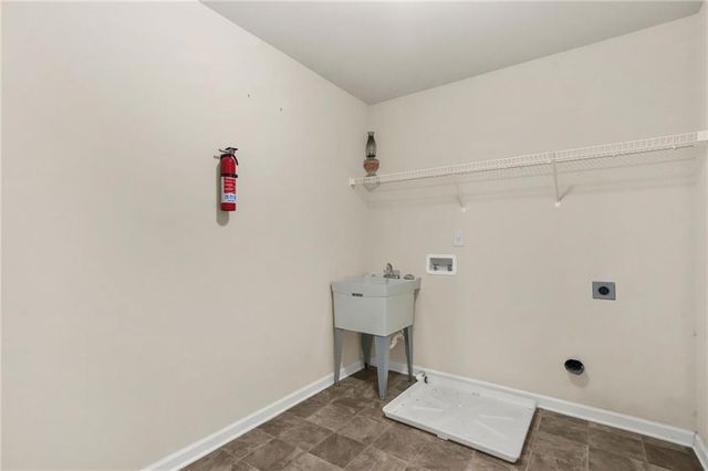 882 Nestling Drive, Lawrenceville, GA 30045