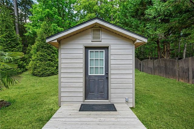 882 Nestling Drive, Lawrenceville, GA 30045