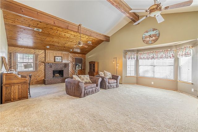43118 Roulette Lane, Lancaster, CA 93536