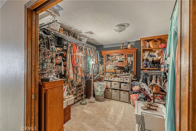 43118 Roulette Lane, Lancaster, CA 93536