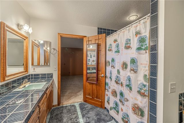 43118 Roulette Lane, Lancaster, CA 93536