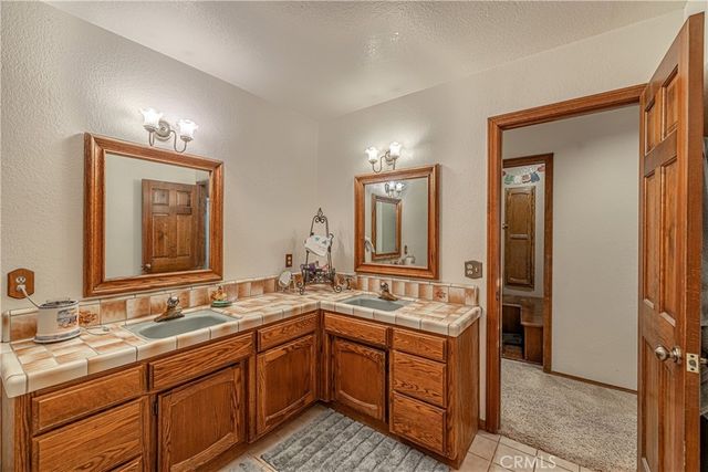 43118 Roulette Lane, Lancaster, CA 93536
