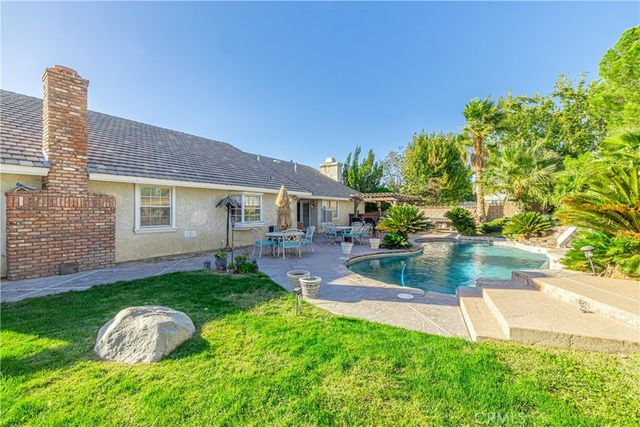 43118 Roulette Lane, Lancaster, CA 93536