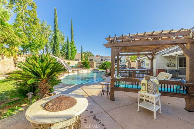43118 Roulette Lane, Lancaster, CA 93536