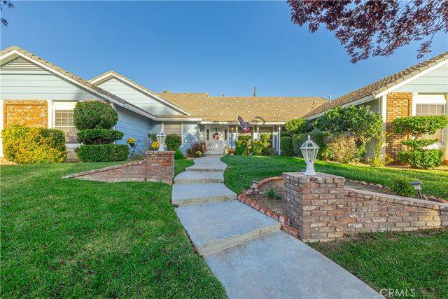 43118 Roulette Lane, Lancaster, CA 93536