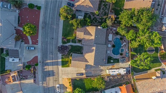 43118 Roulette Lane, Lancaster, CA 93536