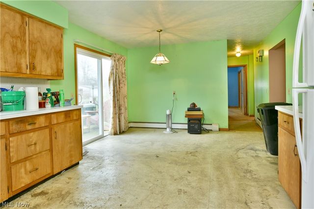 6111 Thompson Clark Road, Bristolville, OH 44402