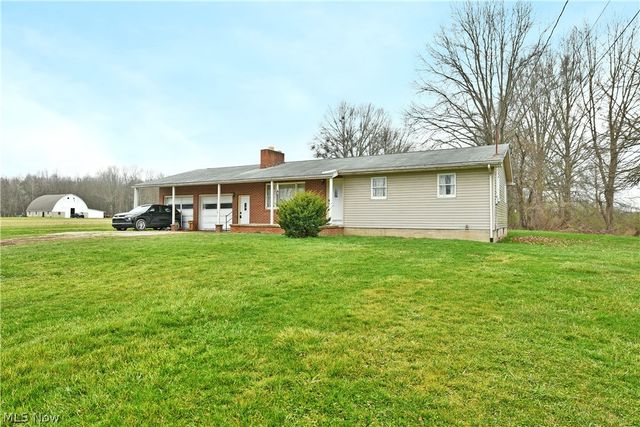 6111 Thompson Clark Road, Bristolville, OH 44402