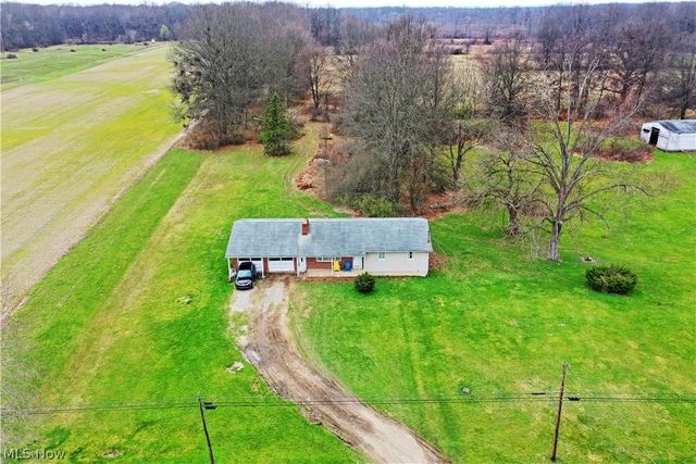 6111 Thompson Clark Road, Bristolville, OH 44402