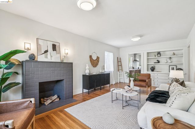 2323 Browning St, Berkeley, CA 94702