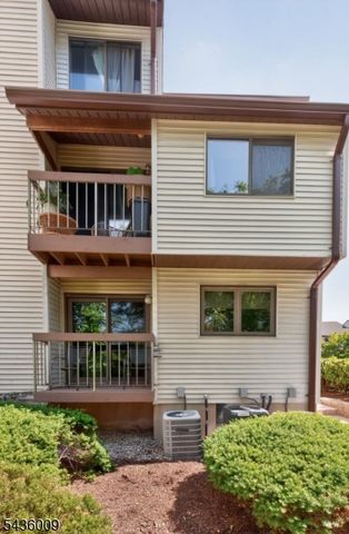 3624 Royce Ct, Hillsborough Twp., NJ 08844
