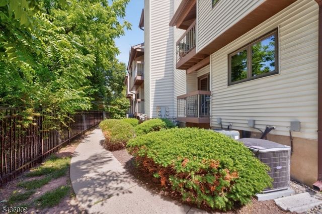 3624 Royce Ct, Hillsborough Twp., NJ 08844