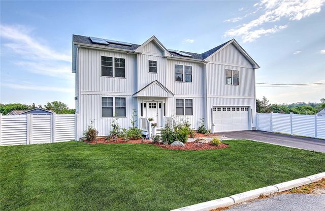 100 Priscilla Drive, Cranston, RI 02921