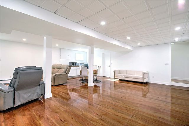100 Priscilla Drive, Cranston, RI 02921