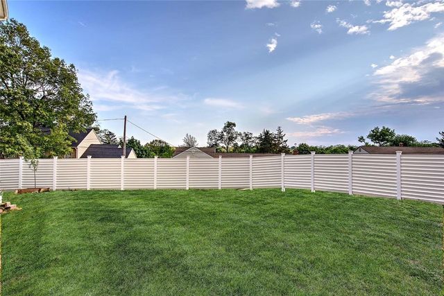 100 Priscilla Drive, Cranston, RI 02921