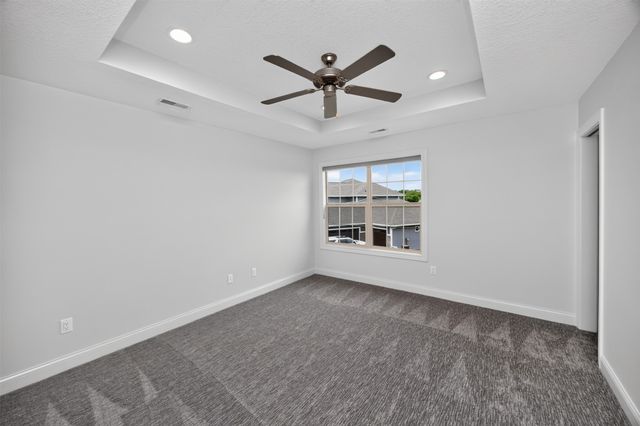 4700 153rd Court, Urbandale, IA 50323