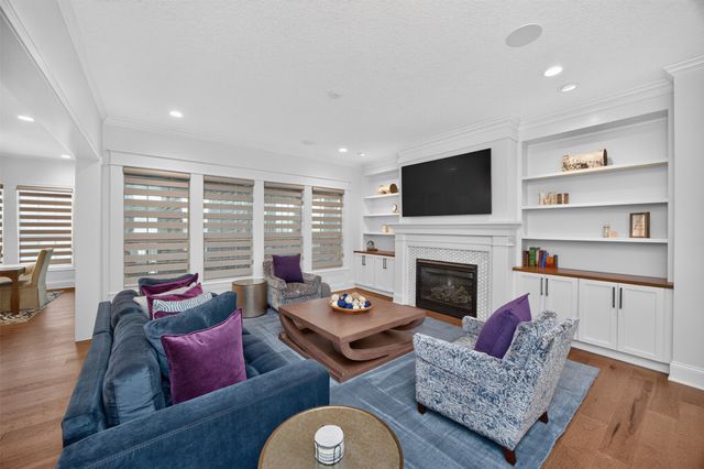4700 153rd Court, Urbandale, IA 50323