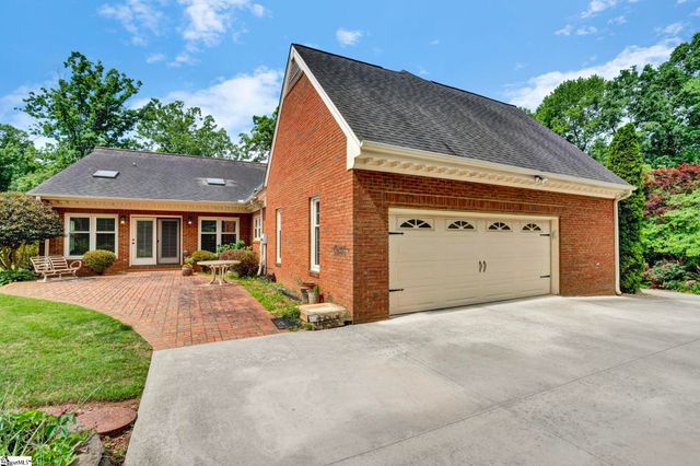 106 Terra Woods Lane, Greenville, SC 29615